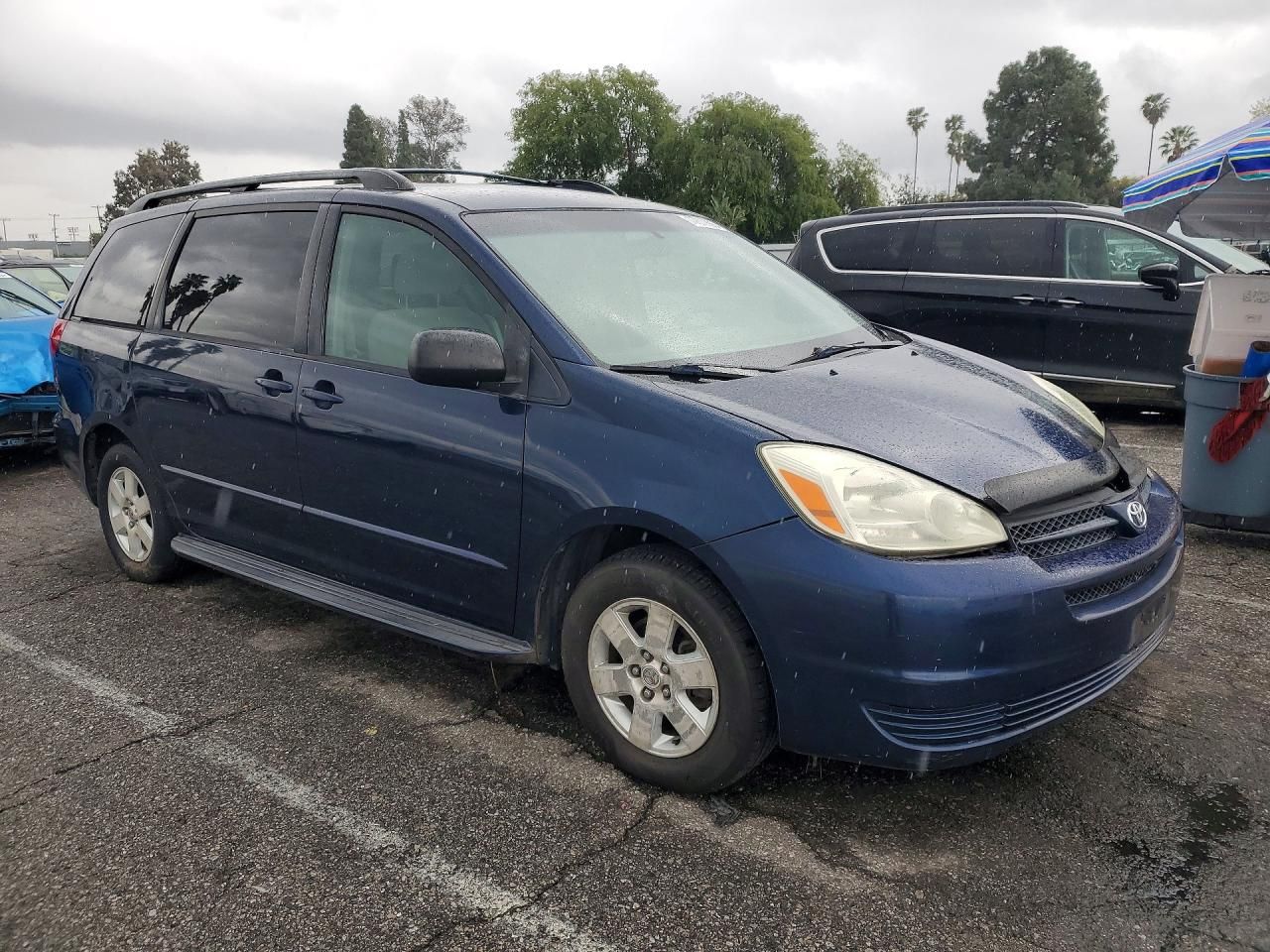 2004 Toyota Sienna ce