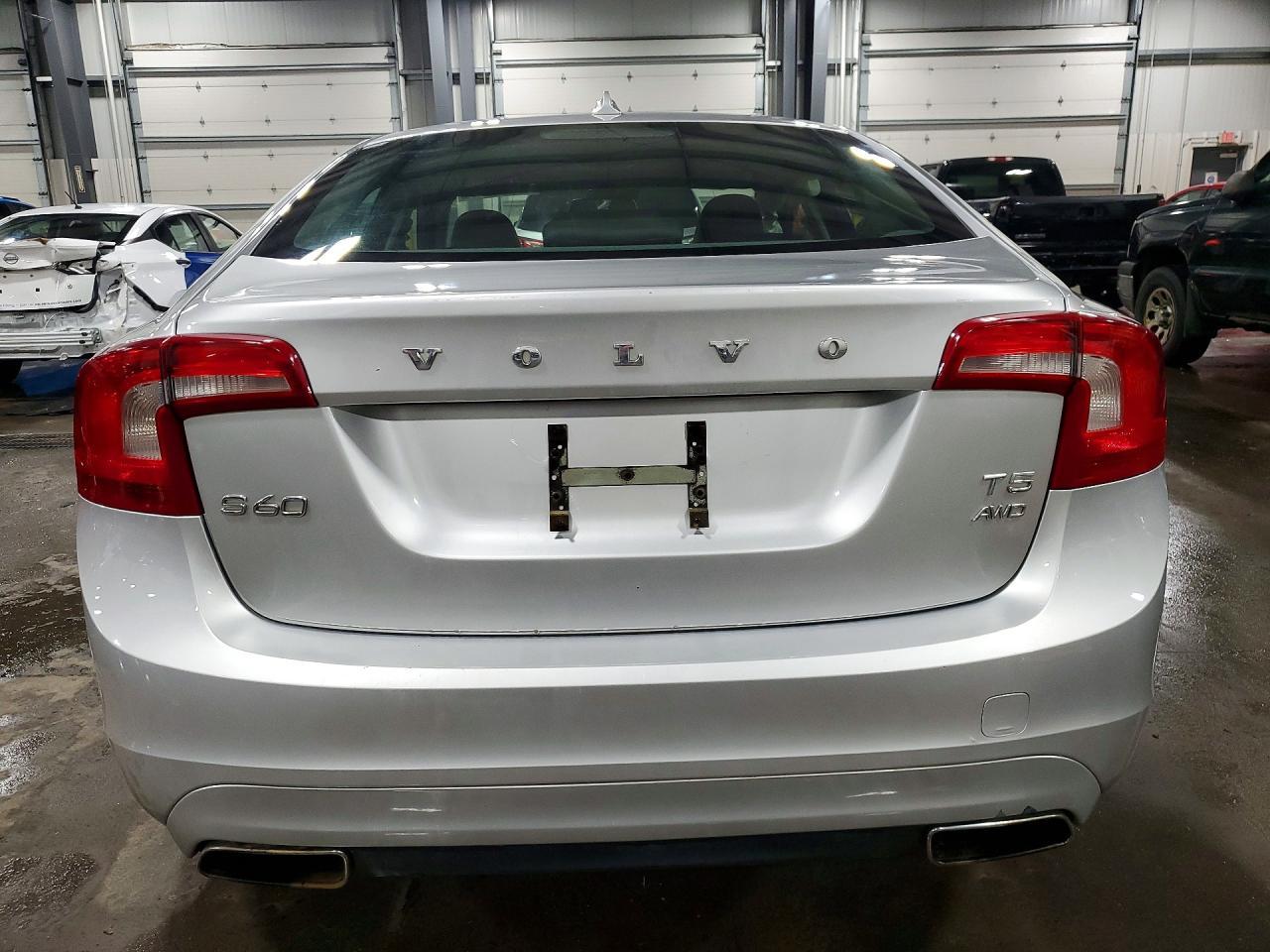2014 Volvo S60 T5