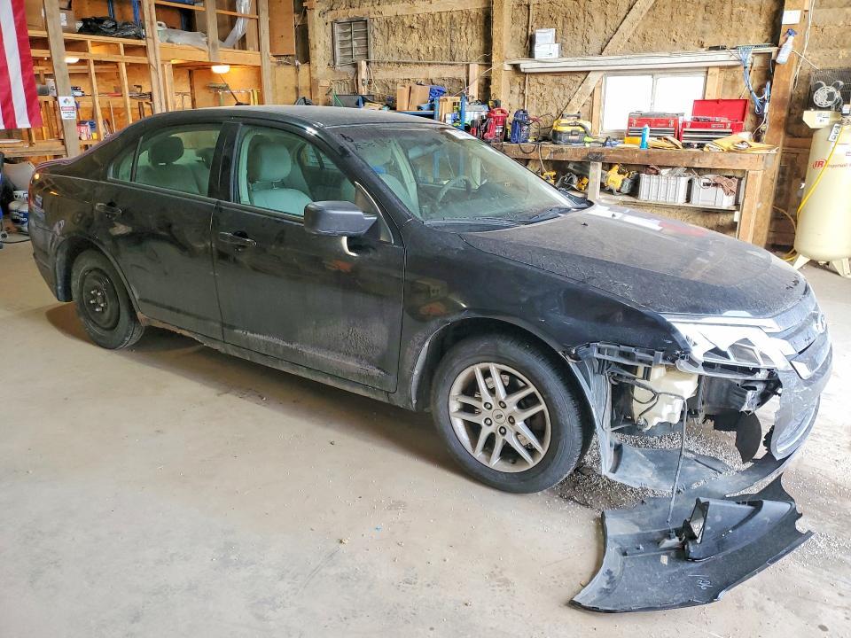 2011 Ford Fusion s