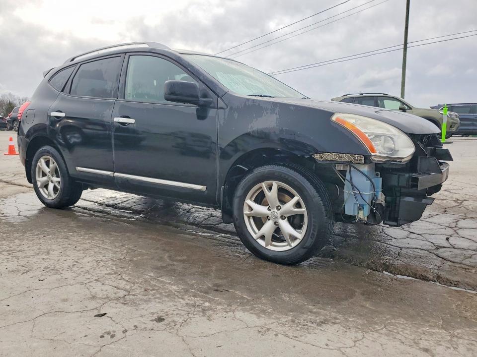 2011 Nissan Rogue s