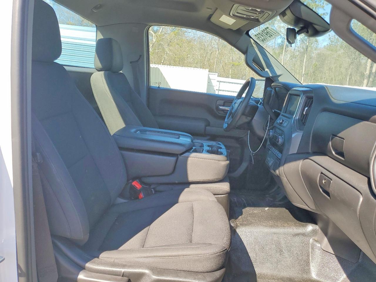 2023 Chevrolet Silverado C1500