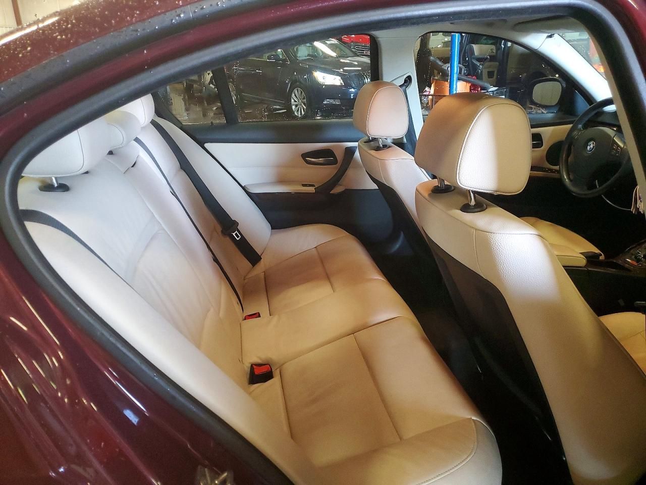 2010 BMW 328 xi Sulev