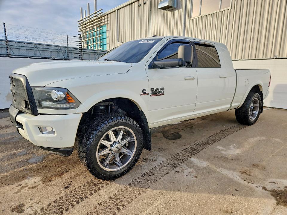 2016 Dodge 3500 Laramie