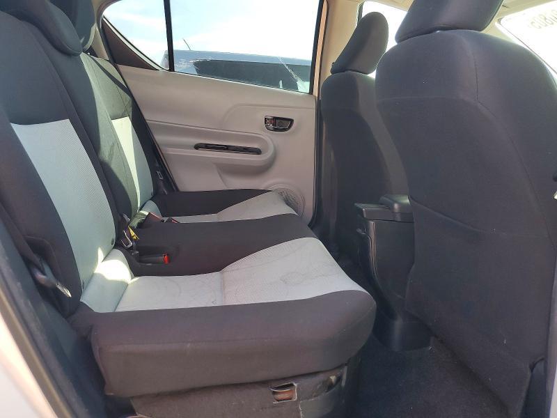 2013 Toyota Prius c Three