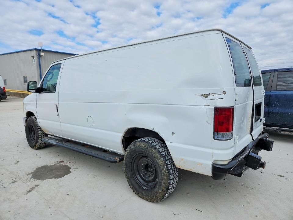 2013 Ford Econoline E250 van