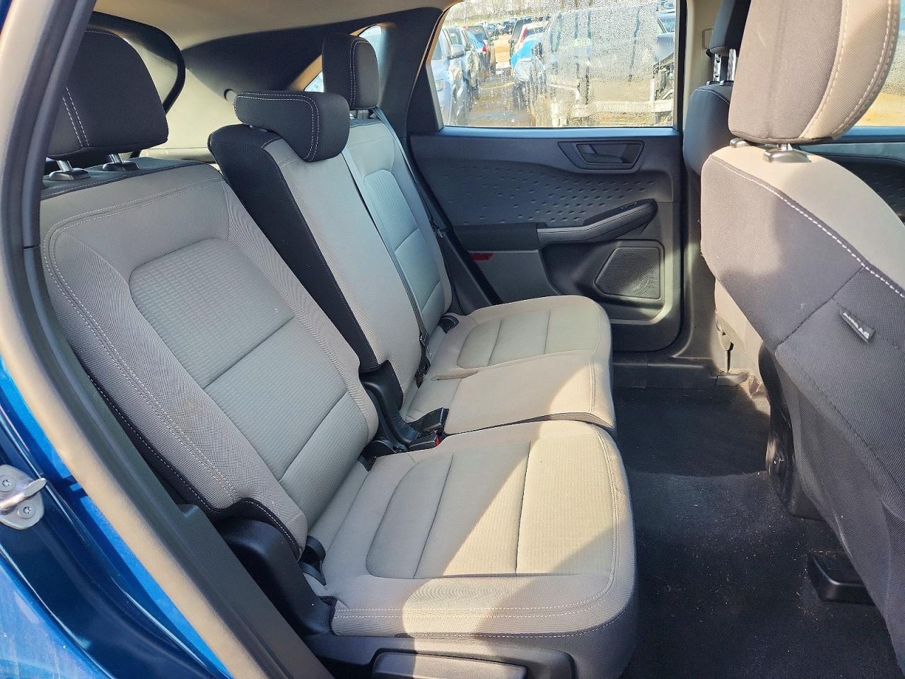 2020 Ford Escape s