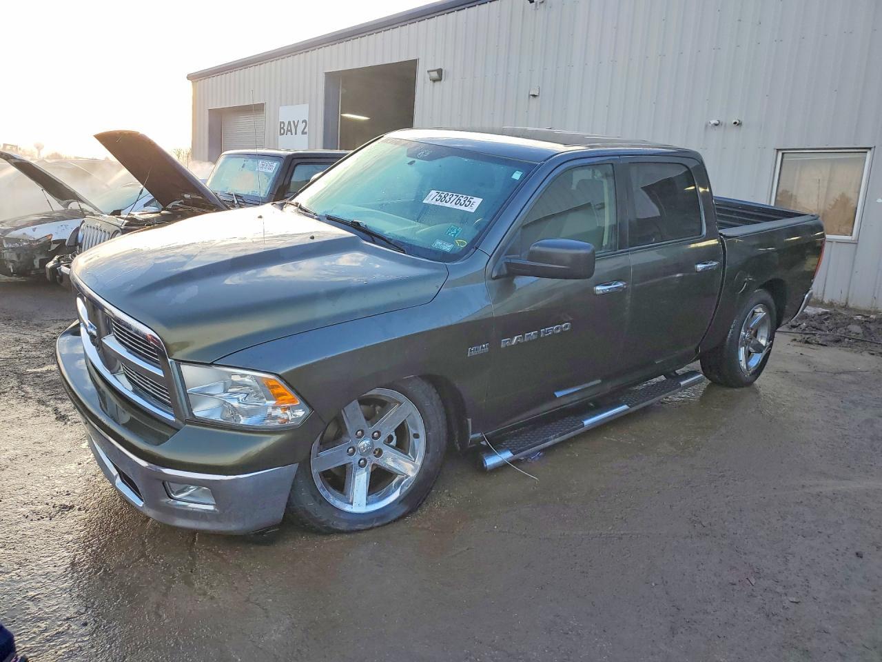 2012 Dodge Ram 1500 slt