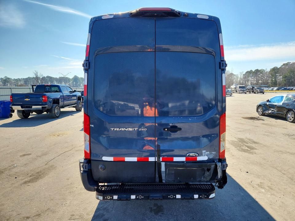 2020 Ford Transit T-250