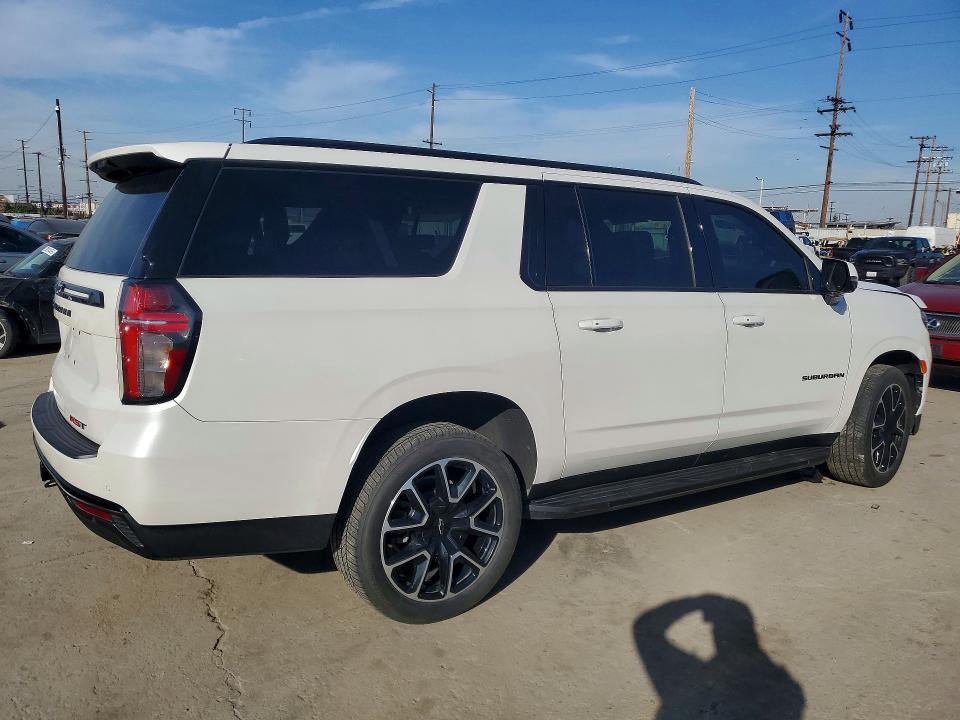 2023 Chevrolet Suburban C1500 rst