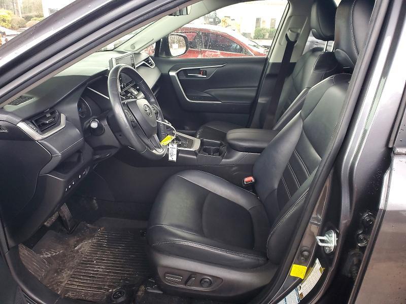 2021 Toyota Rav4 xle Premium