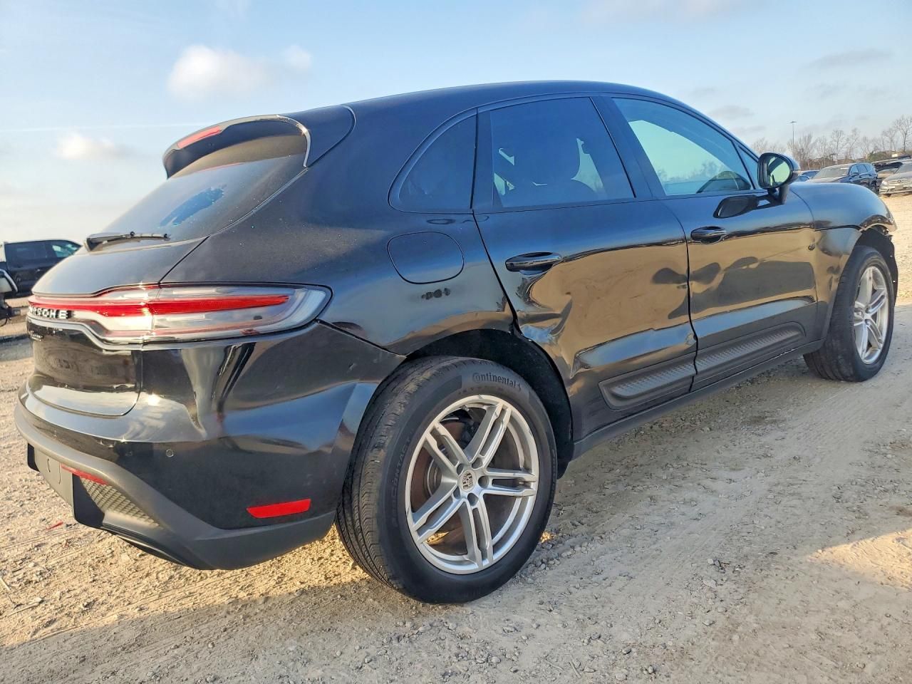 2025 Porsche Macan Base
