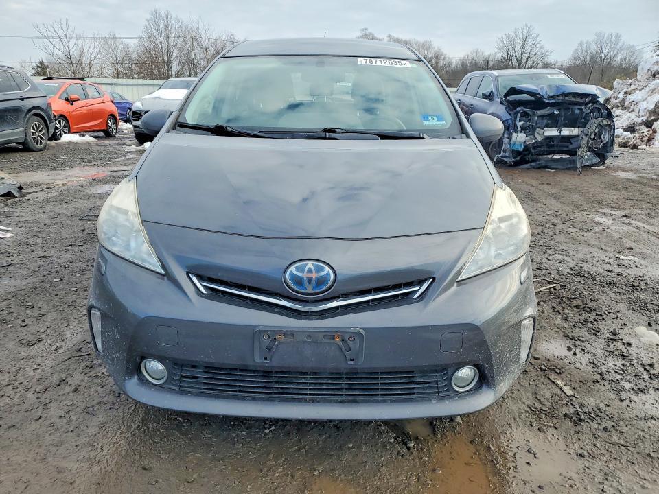 2013 Toyota Prius v