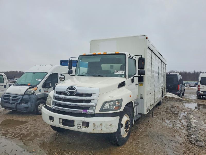 2016 Hino 338 BOX Truck