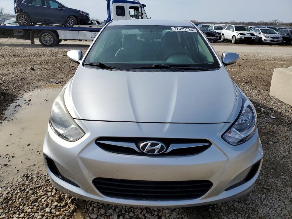 2013 Hyundai Accent gls