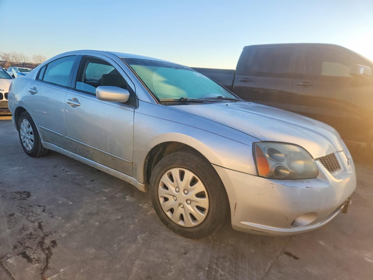 2006 Mitsubishi Galant es Medium