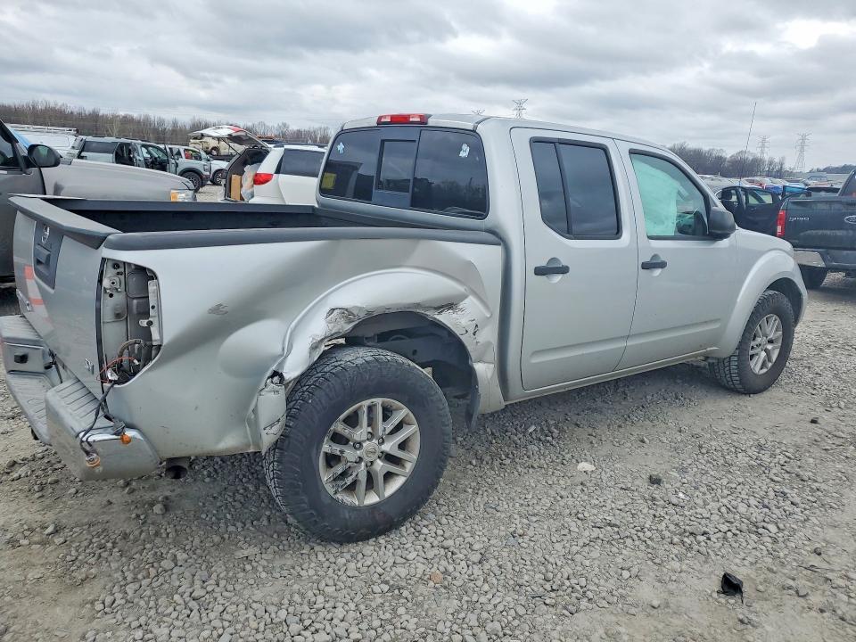 2016 Nissan Frontier SV