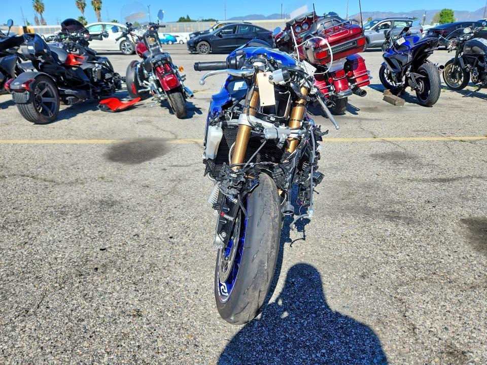 2025 Yamaha YZF1000 C