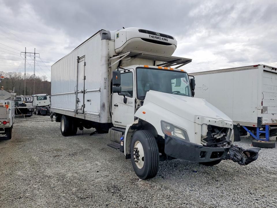 2020 Hino 258/268-Refrigerated BOX Truck