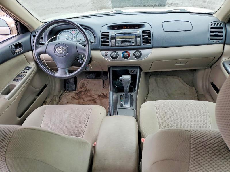 2004 Toyota Camry se