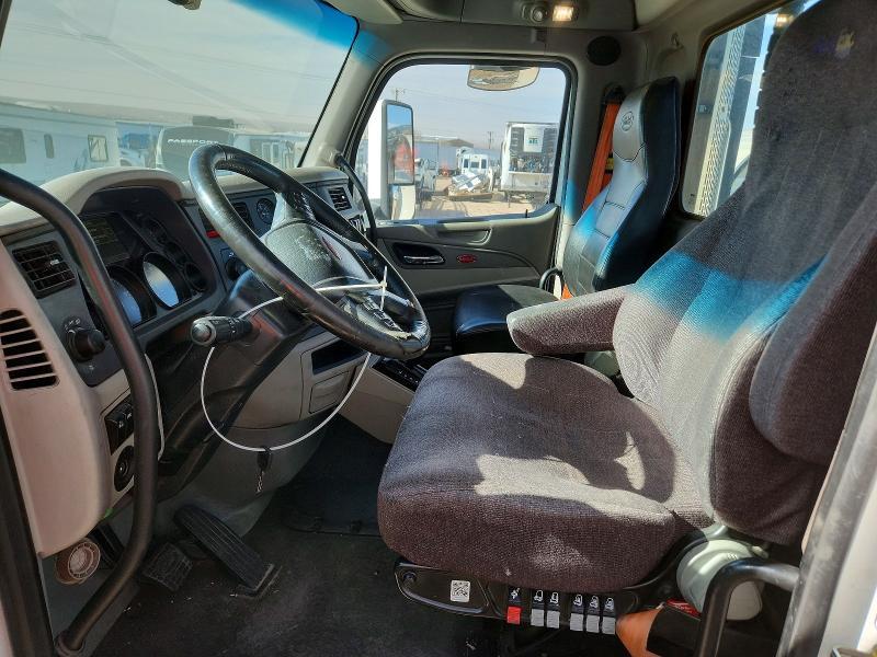 2018 Peterbilt 579 Semi Truck