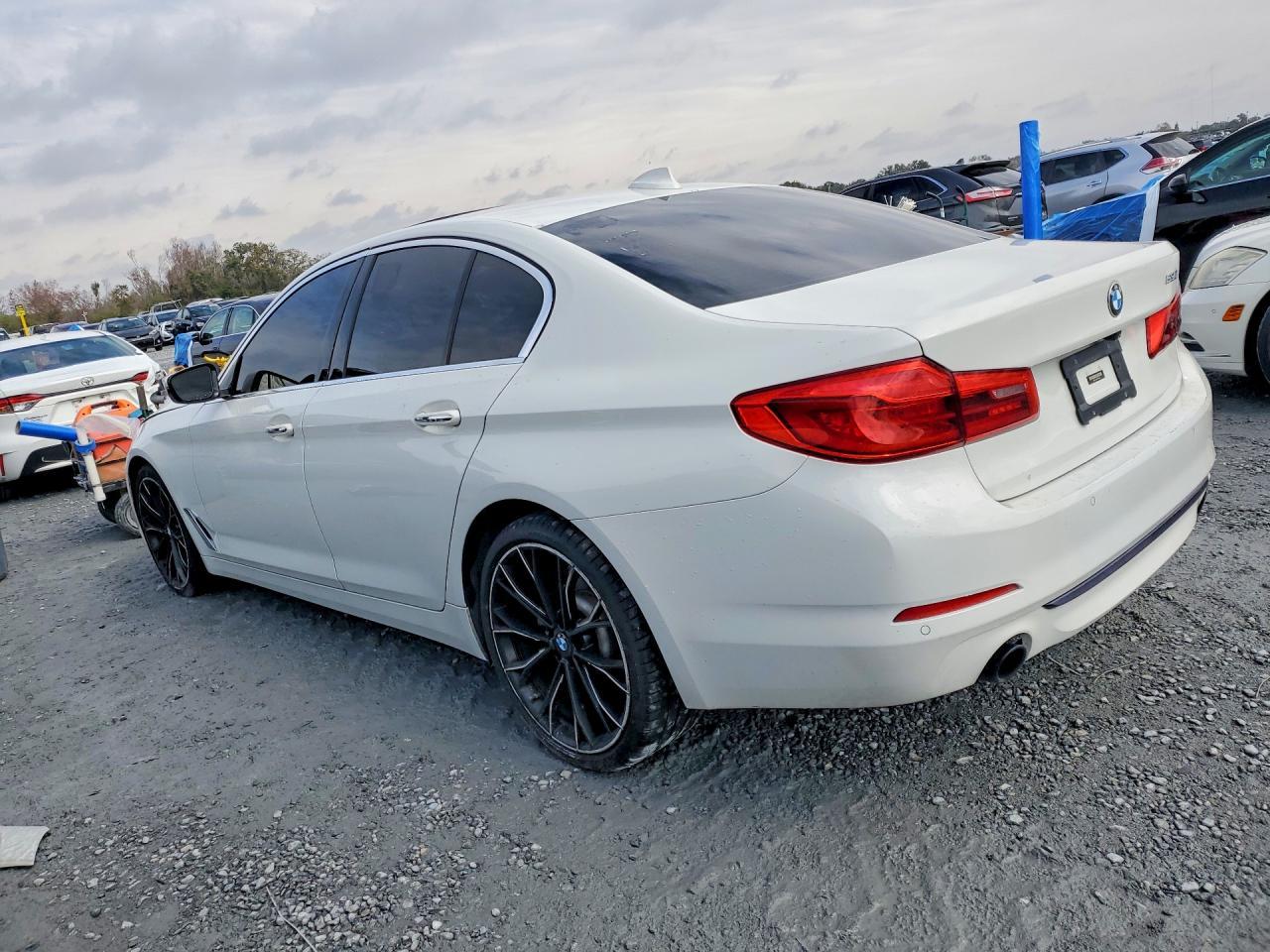 2017 BMW 530 i