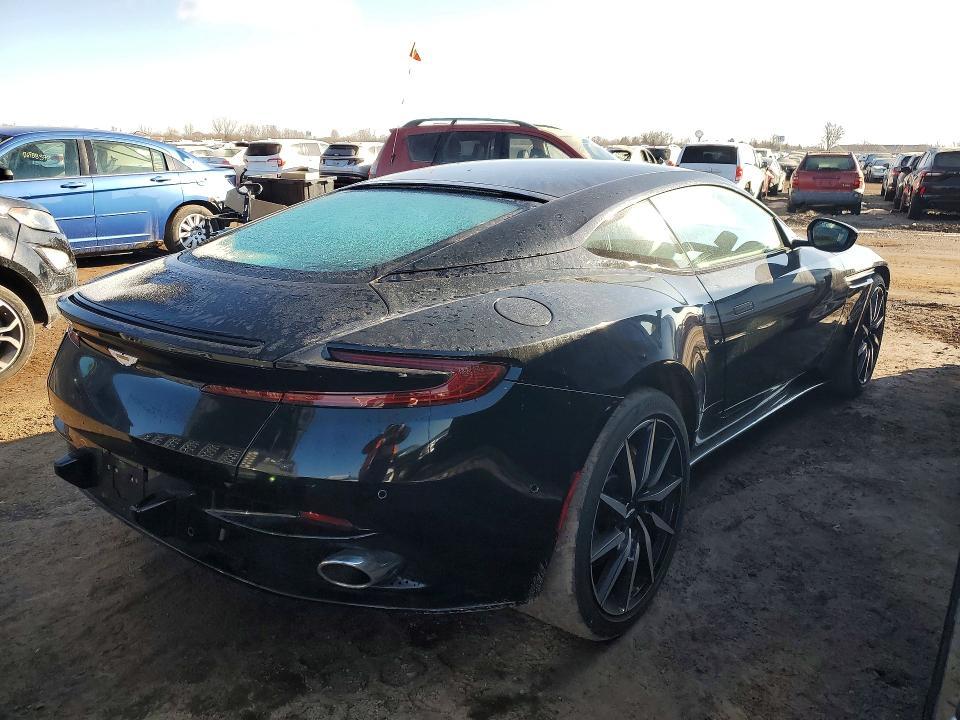 2018 Aston Martin Db11