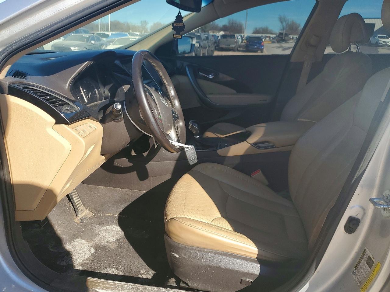 2012 Hyundai Azera Base