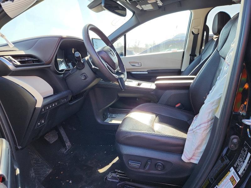 2023 Toyota Sienna Platinum 7-passenger