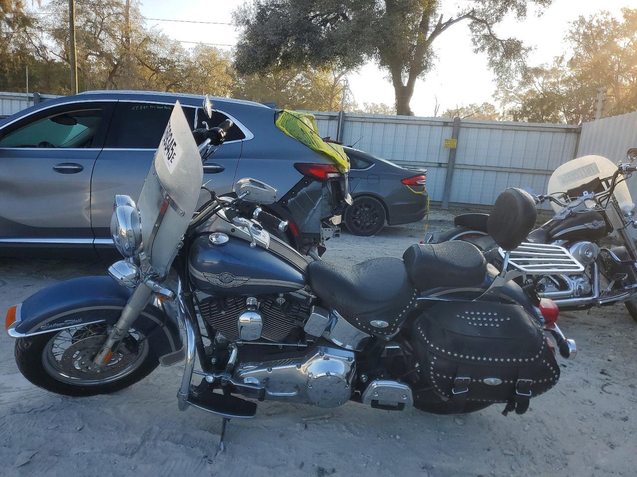 2003 Harley-Davidson Flstc