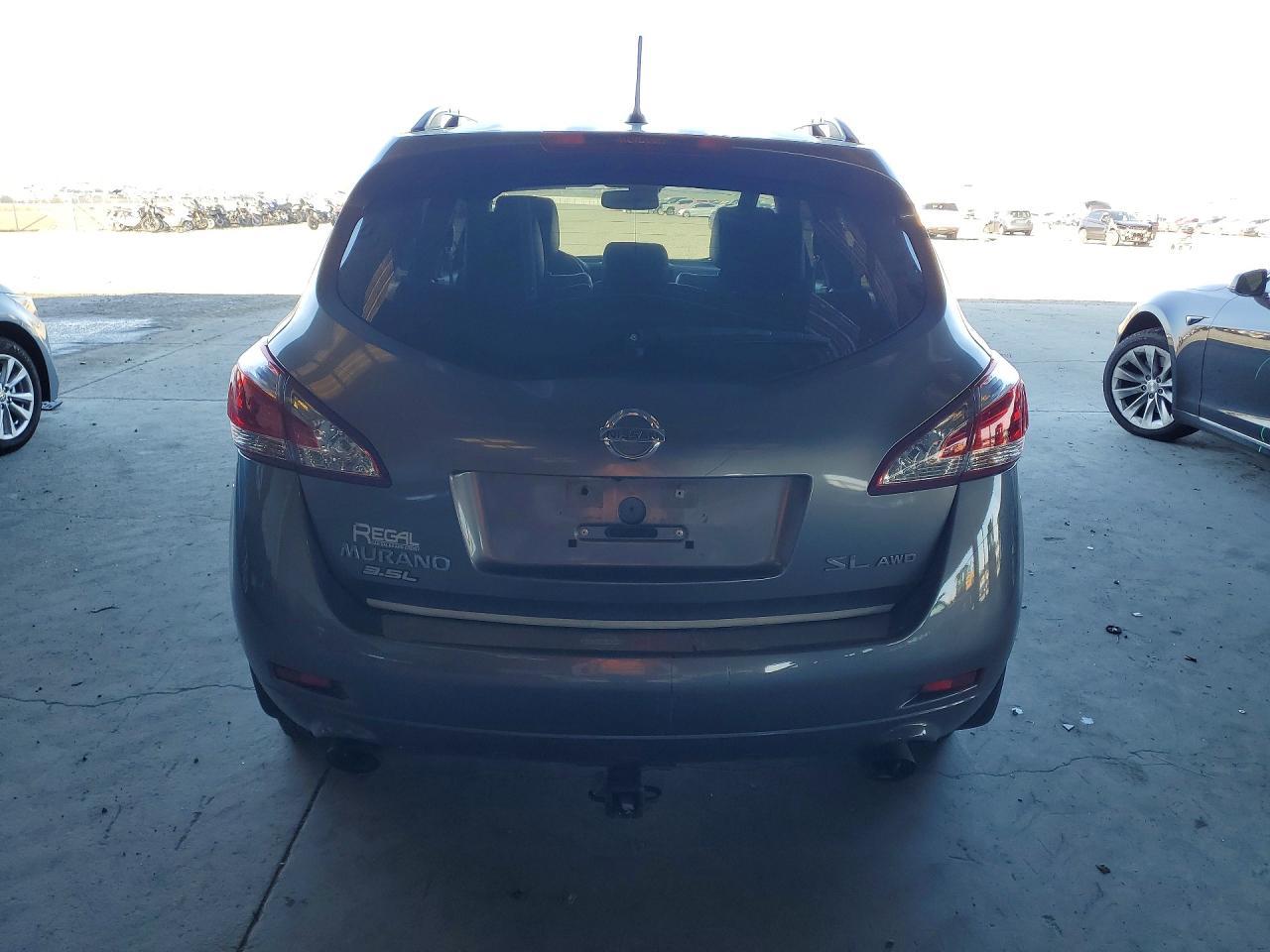 2013 Nissan Murano s