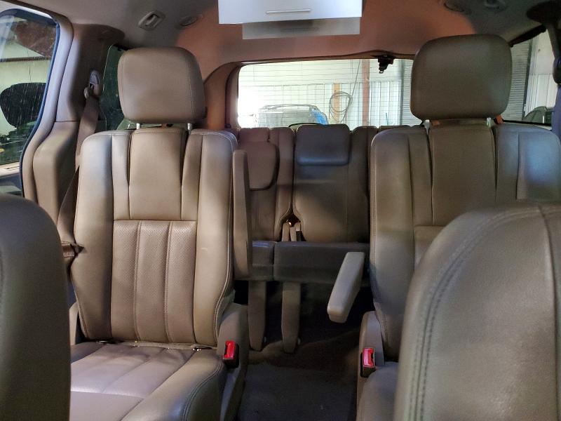2012 Chrysler Town & Country Touring l