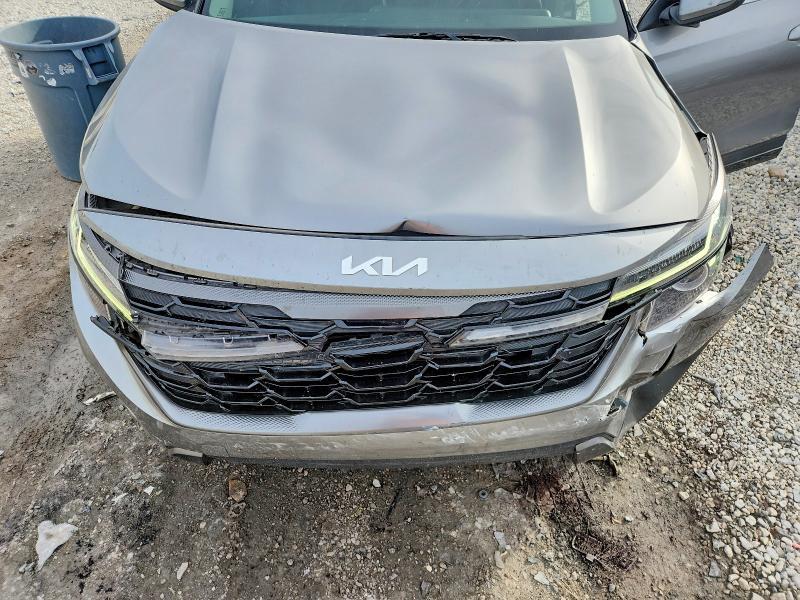 2024 KIA Seltos x Line
