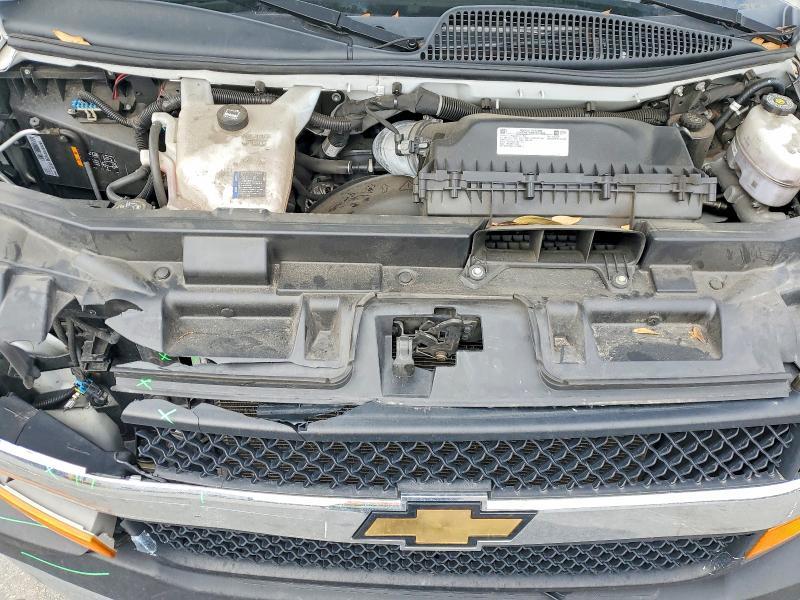 2022 Chevrolet Express 2500 Utility / Service van