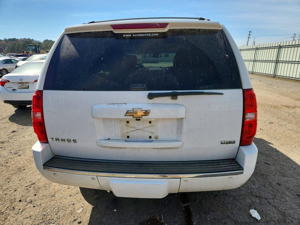 2011 Chevrolet Tahoe C1500 ltz