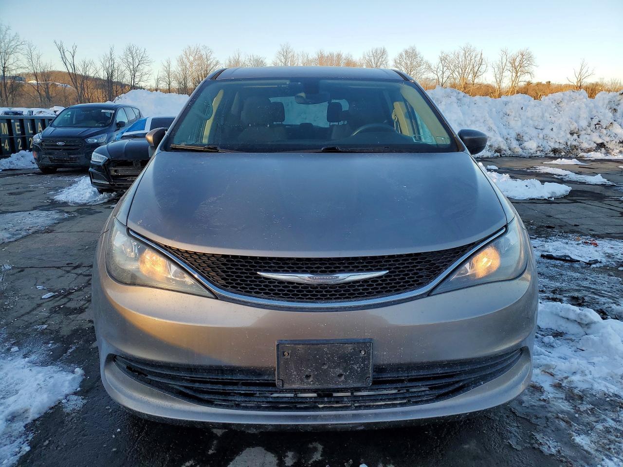 2017 Chrysler Pacifica Touring