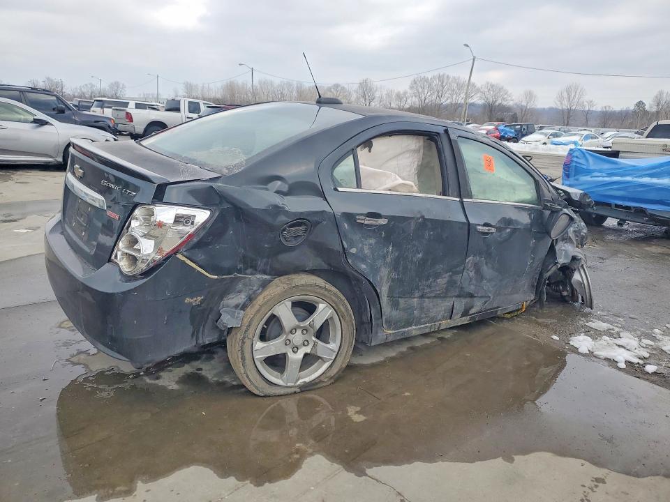 2015 Chevrolet Sonic ltz