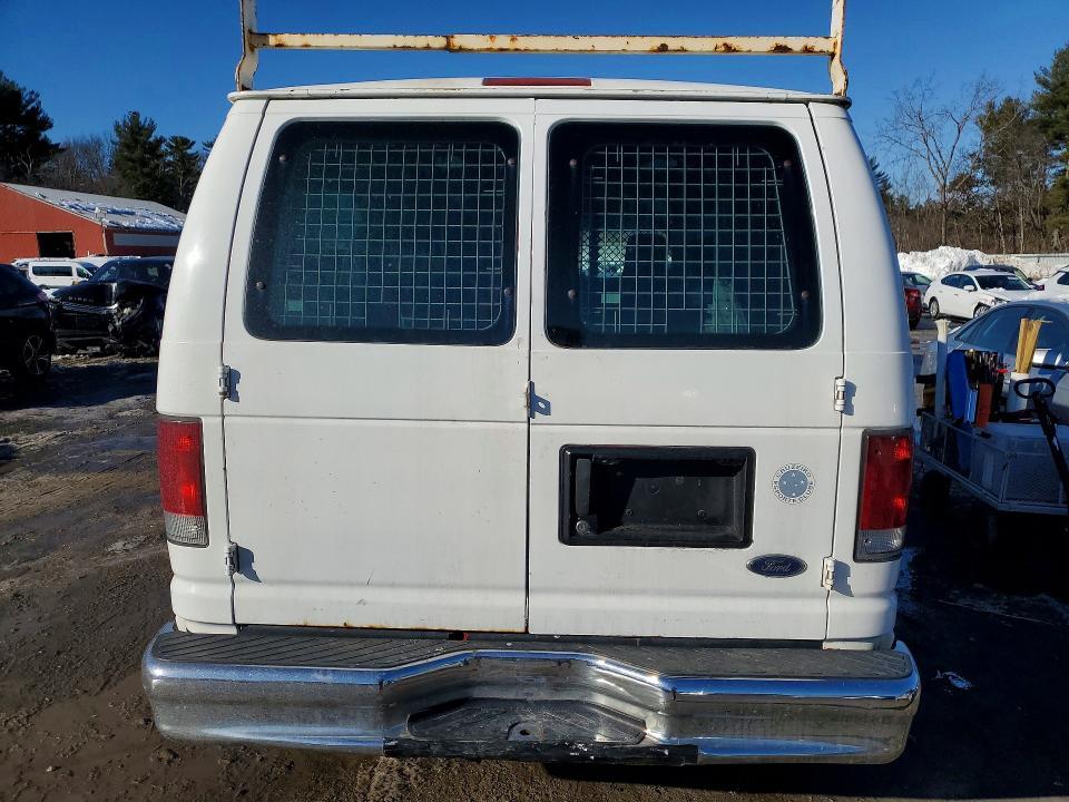2013 Ford Econoline E350 Super Duty van