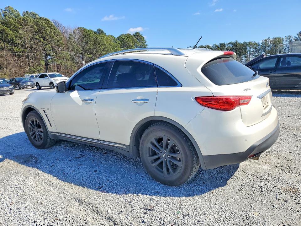 2017 Infinity Qx70 Base
