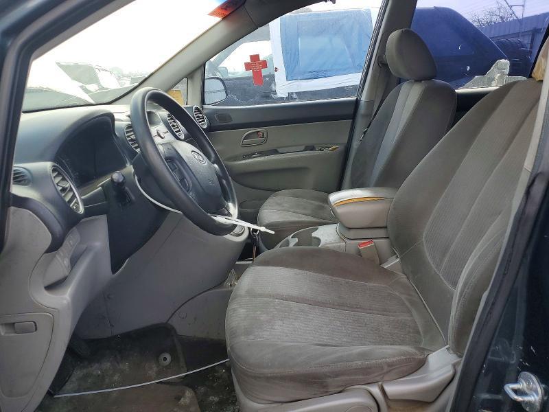 2009 KIA Rondo