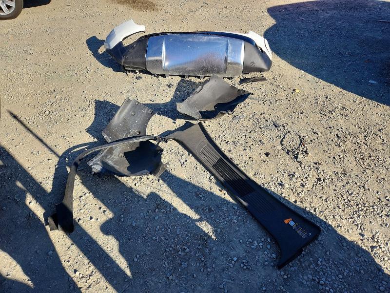 2025 Rivian R1S Adventure