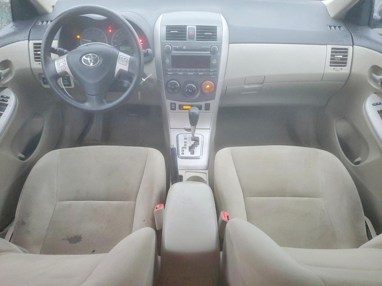 2011 Toyota Corolla le