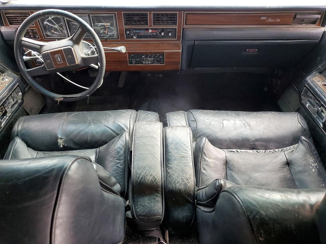 1988 Lincoln Town car Signature