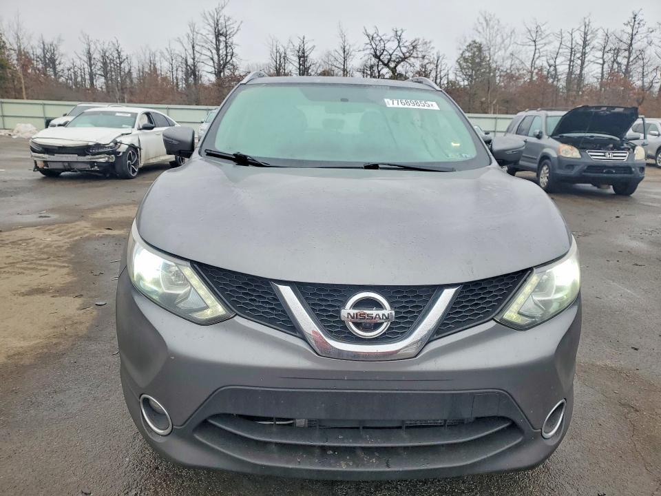 2017 Nissan Rogue Sport s