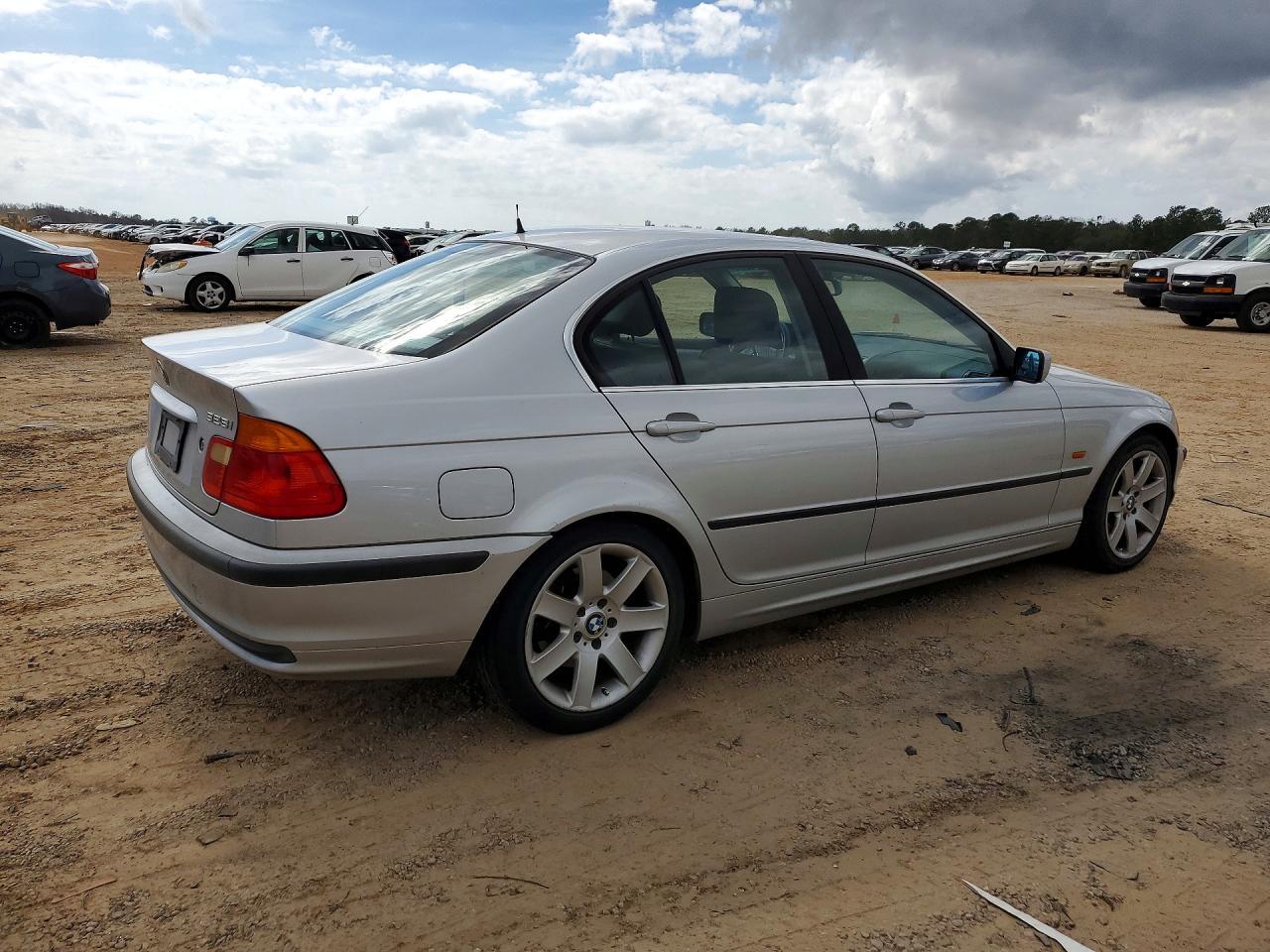 1999 BMW 328 i Automatic