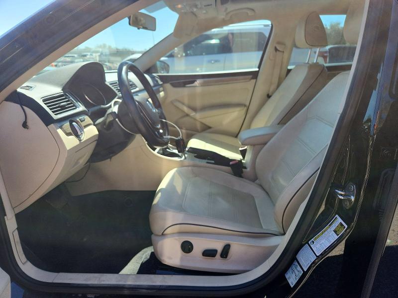 2016 Volkswagen Passat se