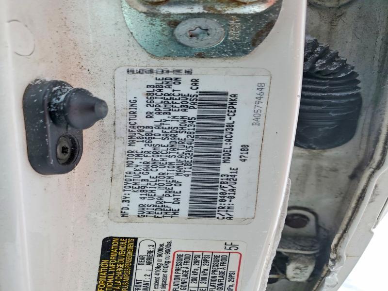 2004 Toyota Camry le