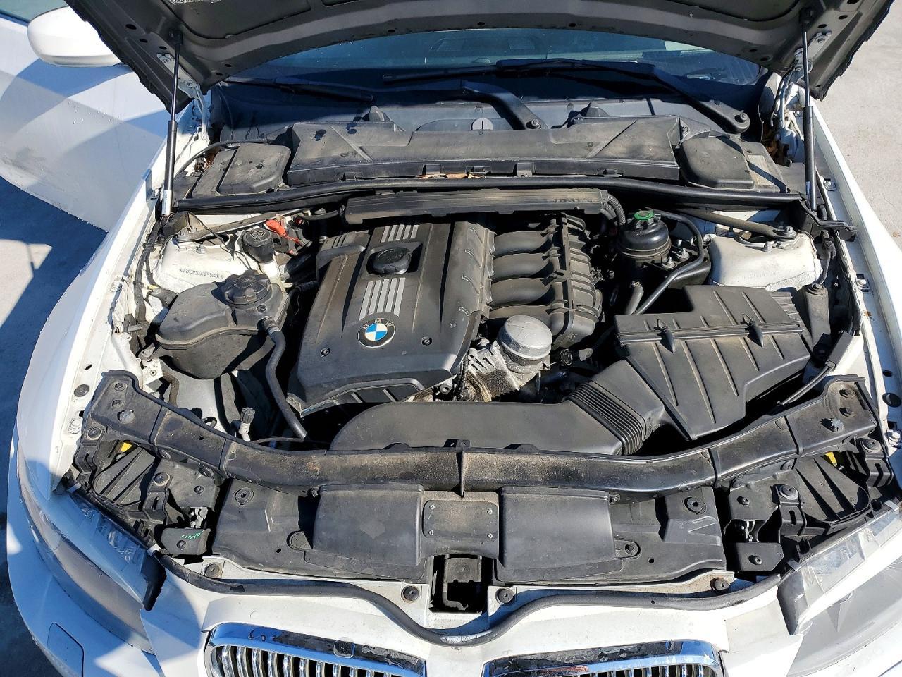 2011 BMW 328 i