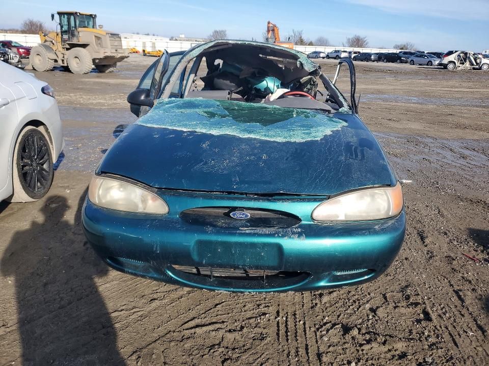 1998 Ford Escort se