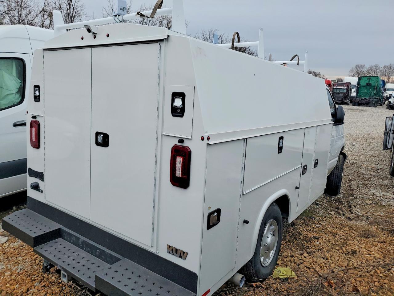 2026 Ford Econoline E350 Super Duty Cutaway Van