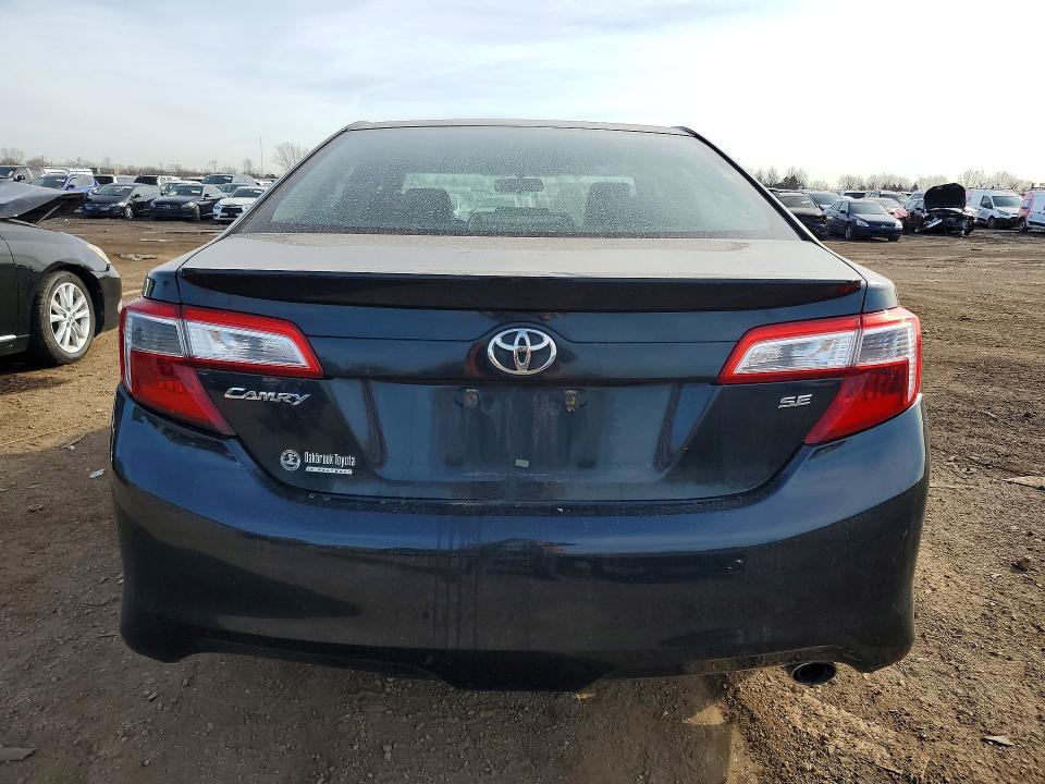 2012 Toyota Camry se